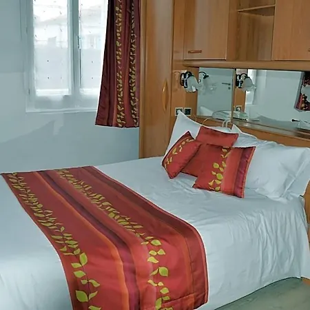 La Chaudrée Hotel 2*