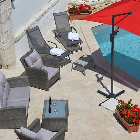 Hotel La Chaudrée 2*