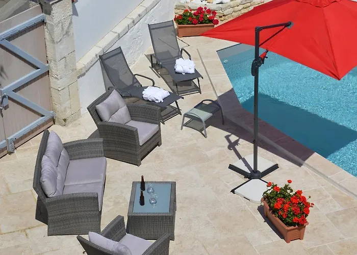 Hotel La Chaudrée 2*